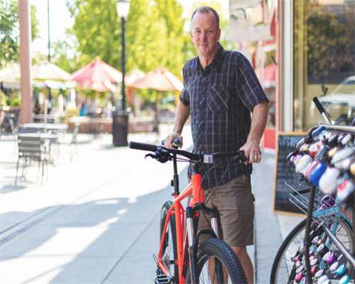 丰收的味道：中国人的饭碗牢牢端在自己手上