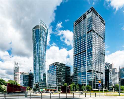 纺织设备需求激增：国产龙头企业收入增长超29%，全球服装制造业复苏在望