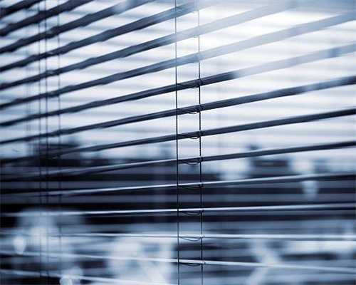 2-1夺冠！中国金花又赢了，3次夺冠创历史，温网再冲冠军