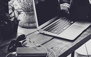 医疗行业自动化新突破：机械夹爪展现非凡实力！