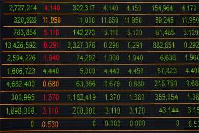 “嘭”！男子凌晨“砸”落河中，救上来后发现浑身......